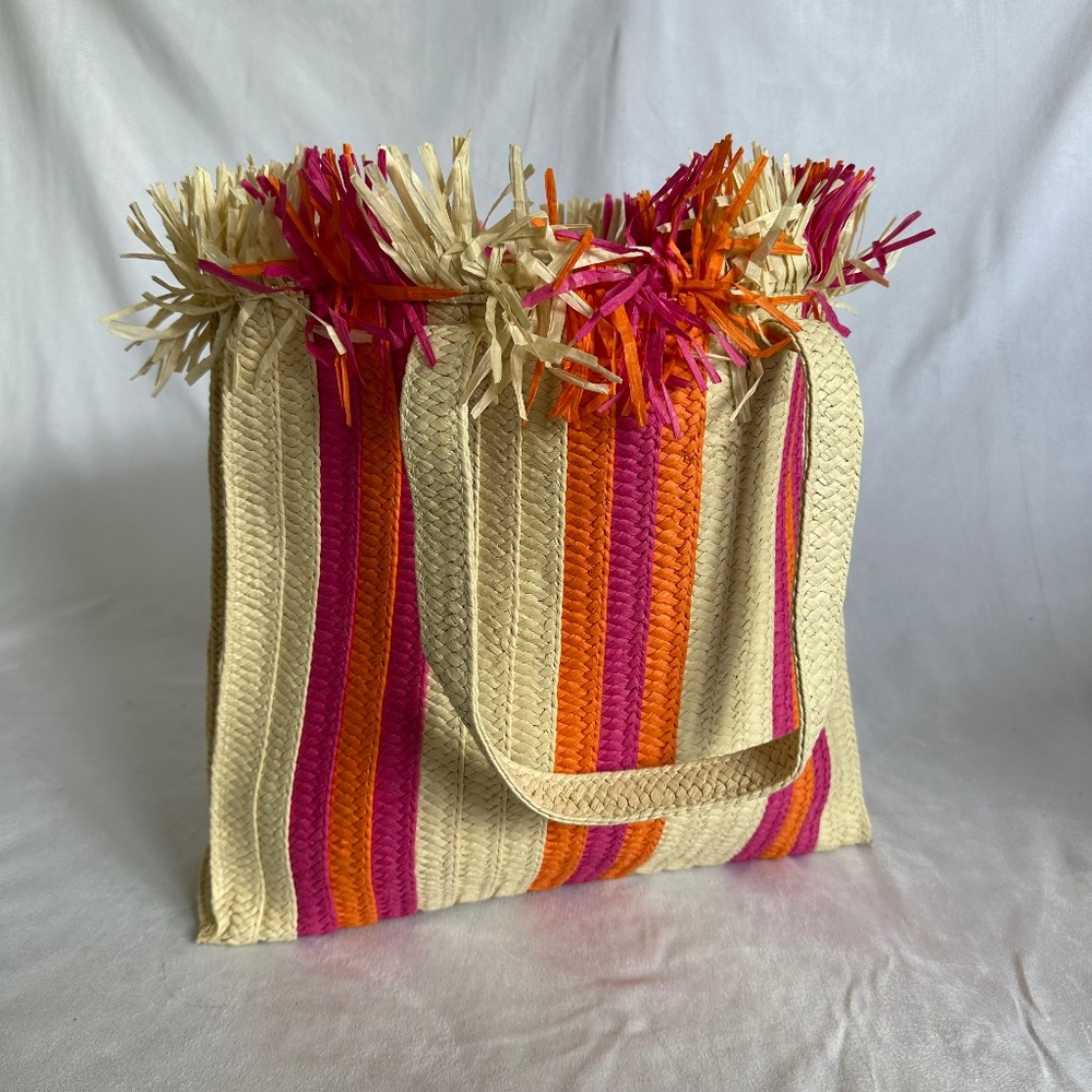 BTB Los Angeles Straw Beach Tote